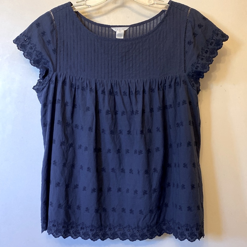 Caslon Navy Blue Embroidered Ruffle Short Sleeve Blouse Size PS - Picture 1 of 6